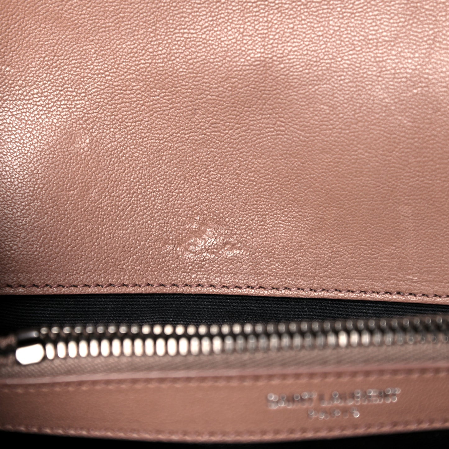 Sheepskin Matelasse Chevron Monogram Medium College Bag Fard