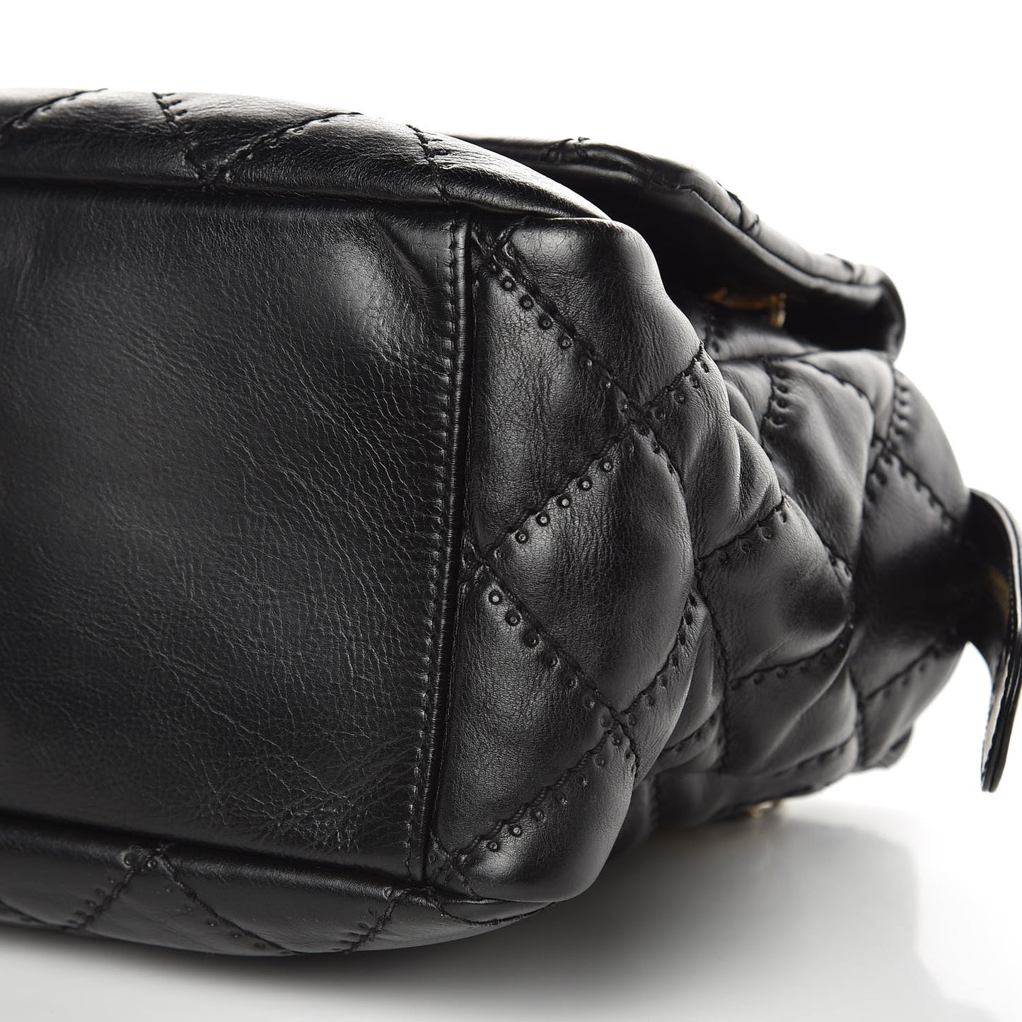 Calfskin Quilted Retro Chain Camera Case Black