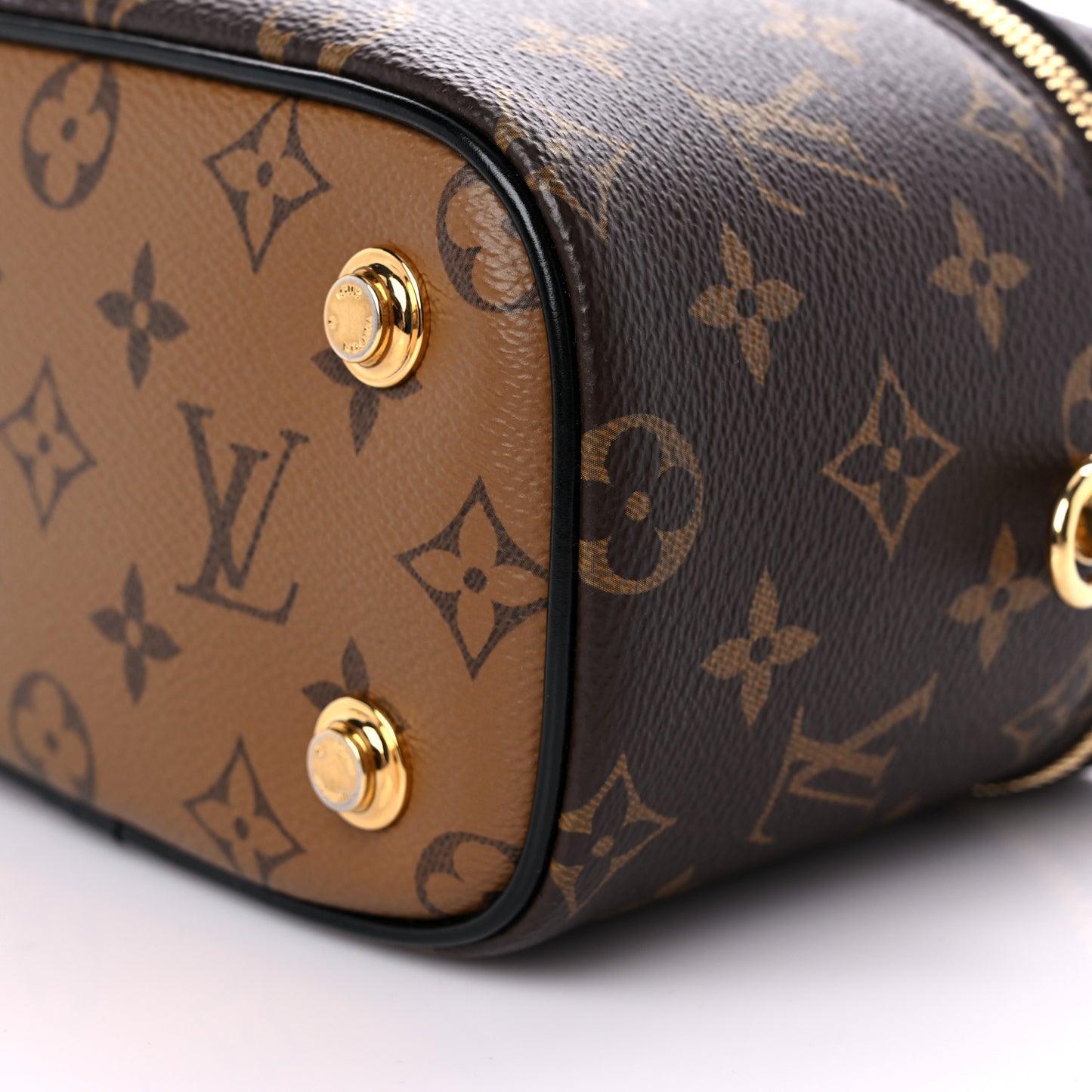 Reverse Monogram Vanity PM
