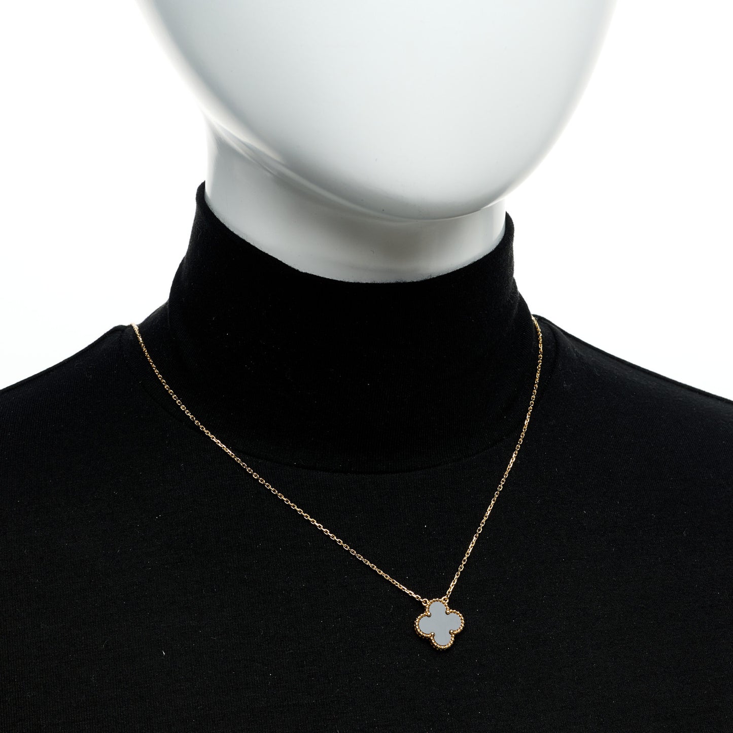 18K Yellow Gold Black Onyx Vintage Alhambra Pendant Necklace