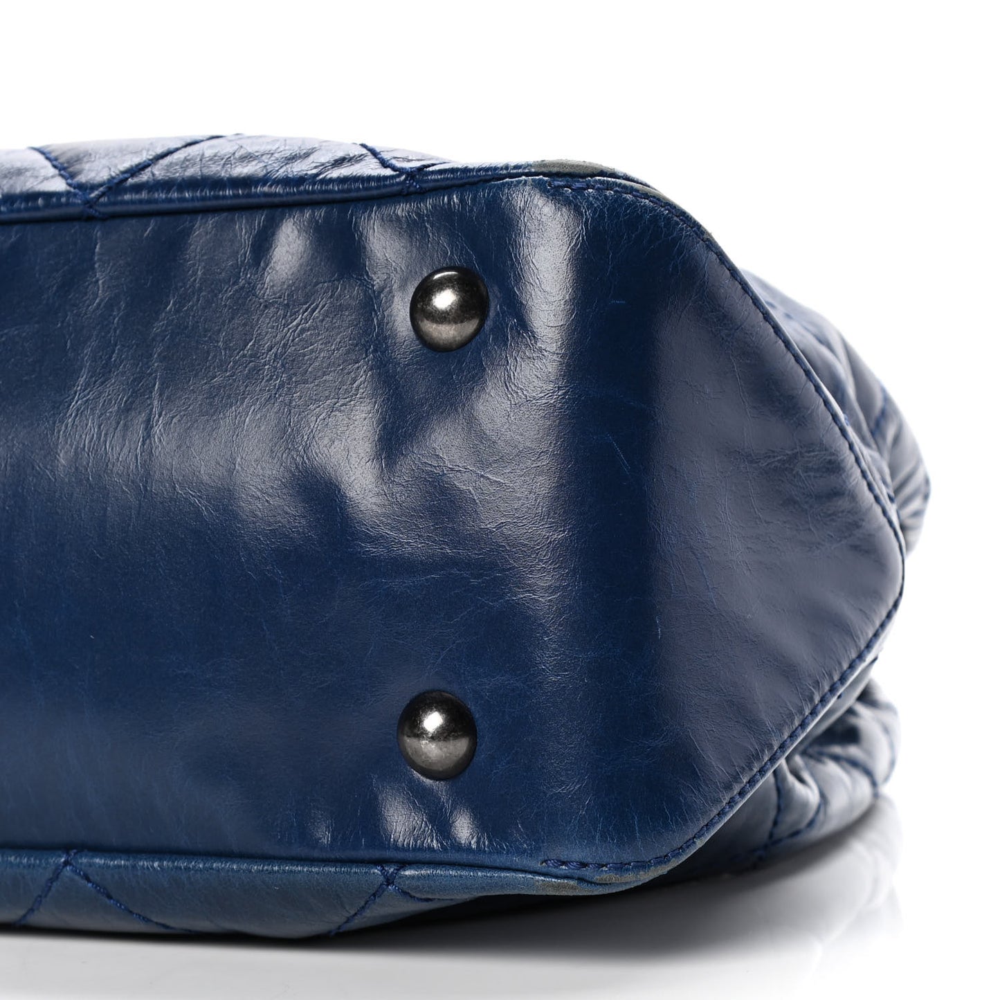 Aged Calfskin Quilted Coco Supple Hobo Navy Blue