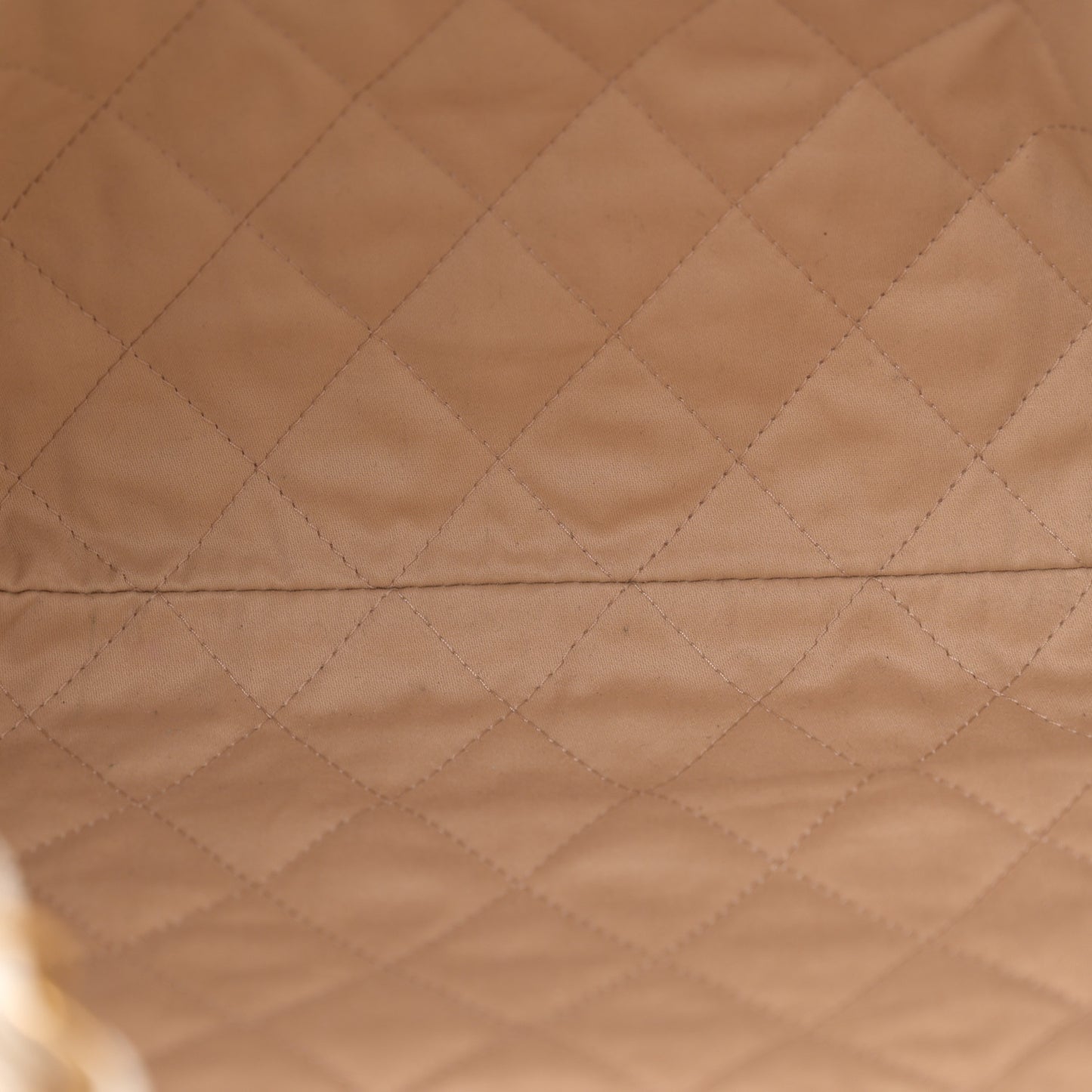 Shiny Calfskin Quilted Small Chanel 22 White