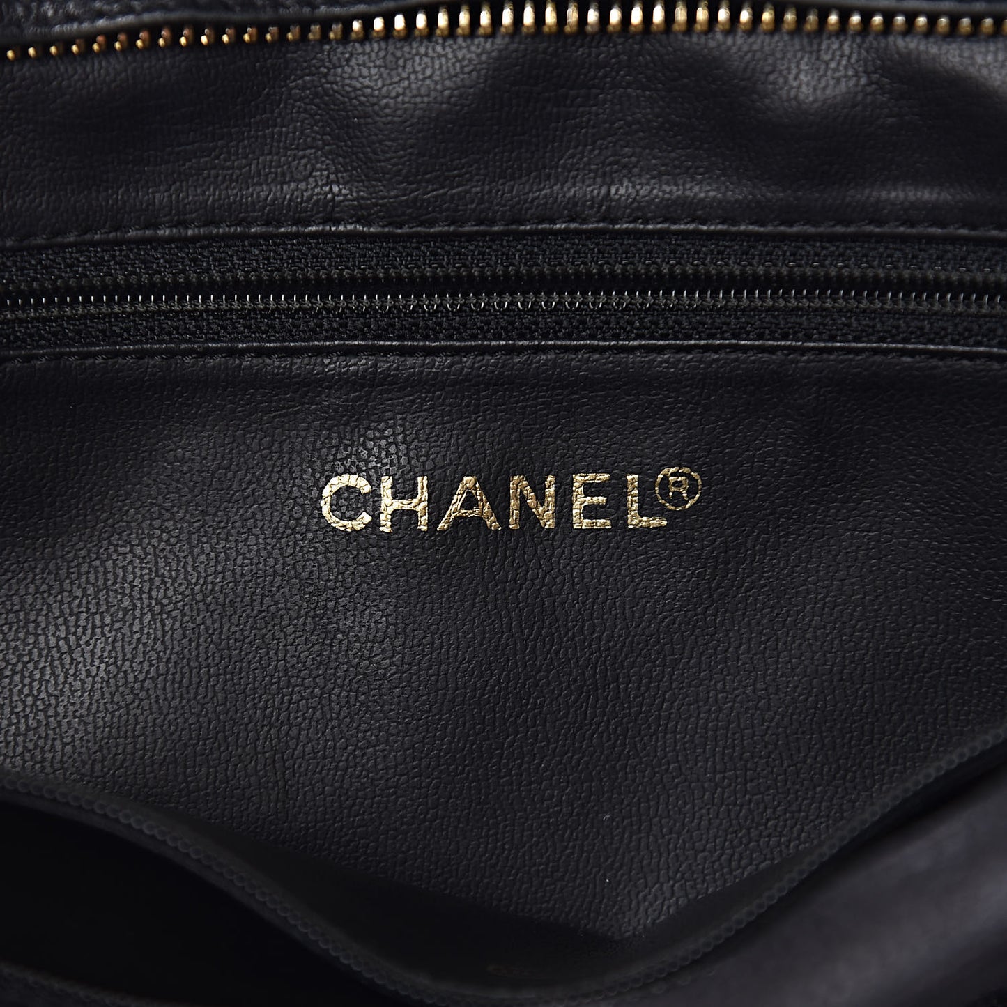 Caviar Shoulder Bag Black