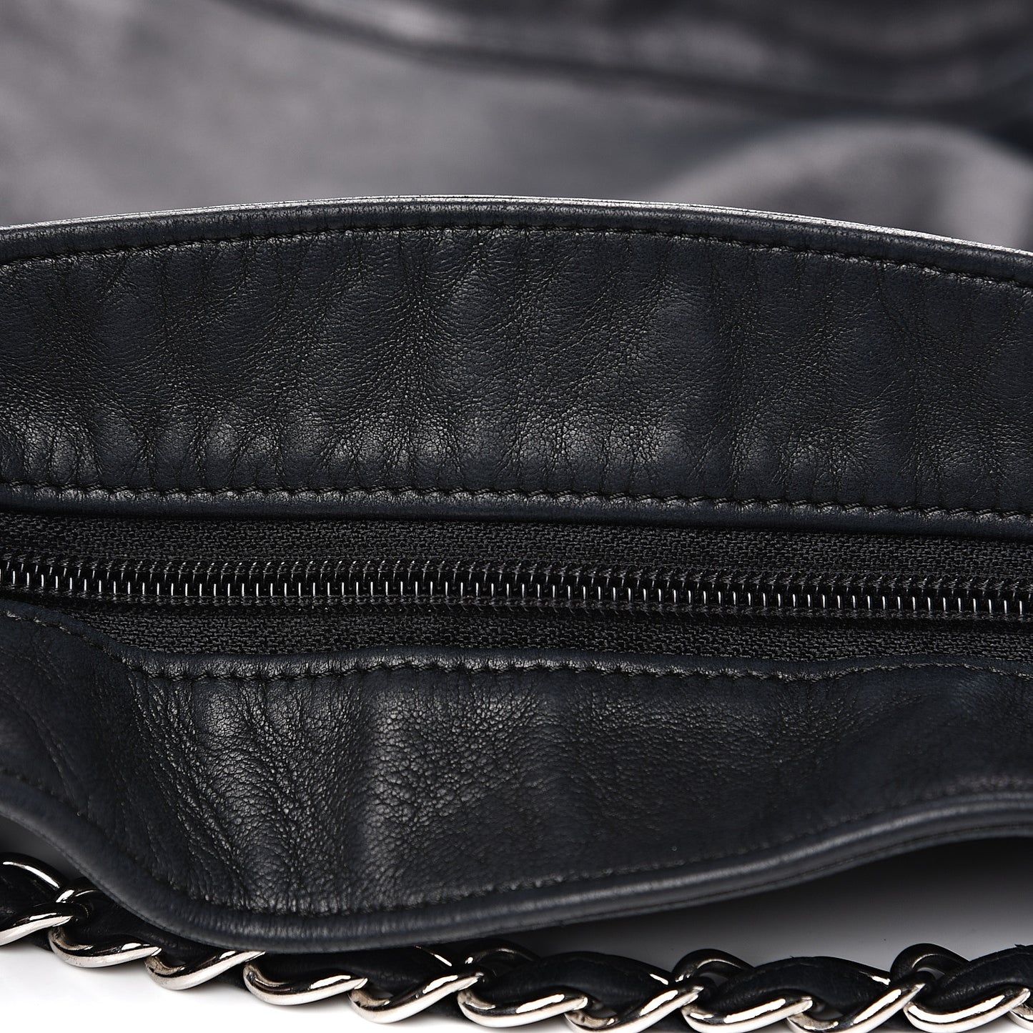 Lambskin Large Ultimate Soft Tote Black