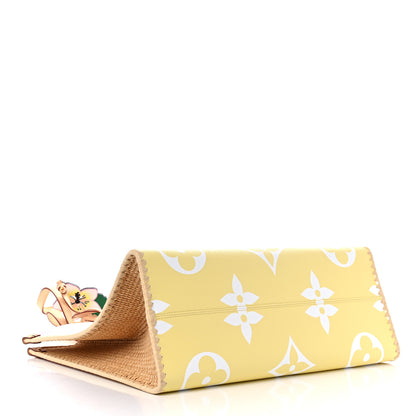 Louis Vuitton Monogram Giant By The Pool Hawaii Onthego GM Light Pink 4 of 10