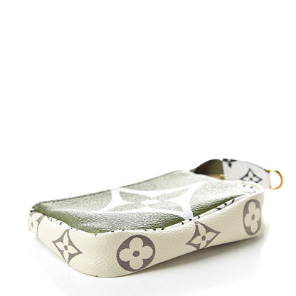 Louis Vuitton Monogram Giant Micro Pochette Accessories Kaki White 4 of 8