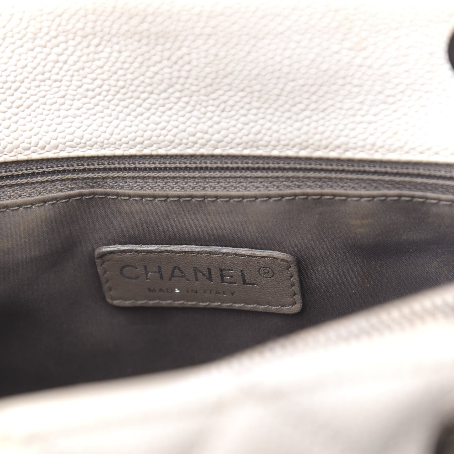 Caviar Quilted Grand Shopping Tote GST White
