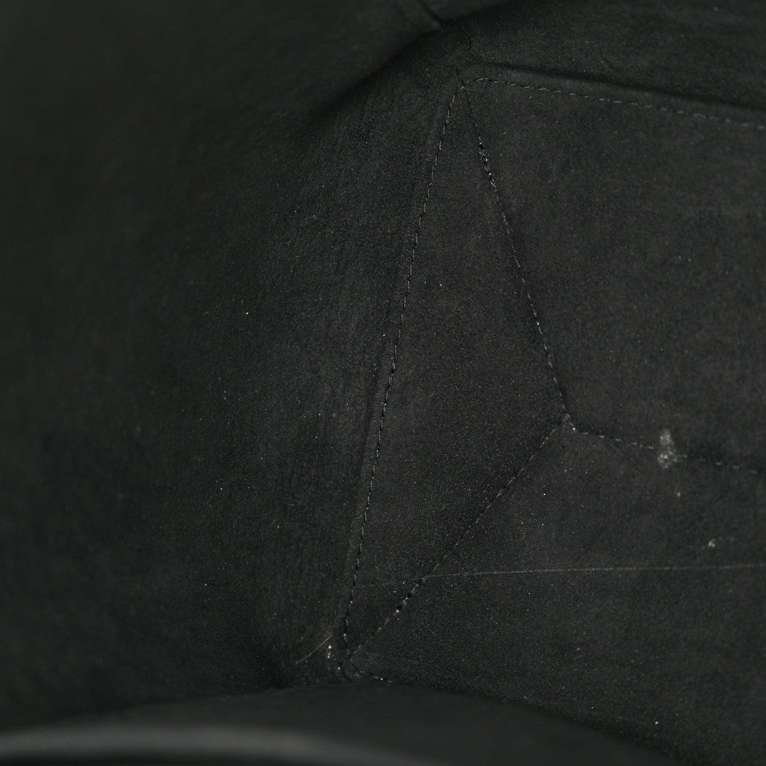 Louis Vuitton Calfskin Lockme Cabas Black 12 of 23