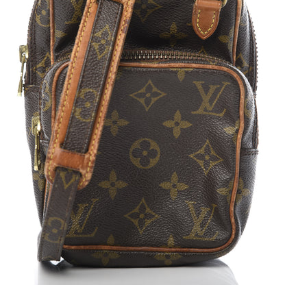 Louis Vuitton Monogram Amazone PM 16 of 16