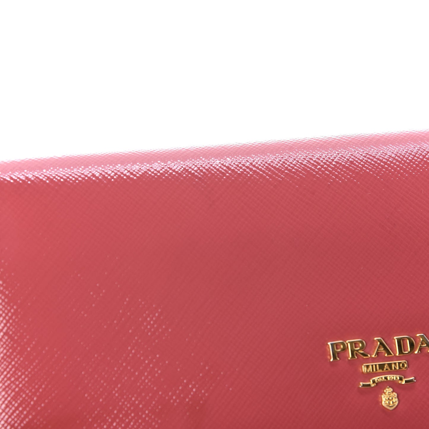 Saffiano Vernice Metal Oro Chain Wallet