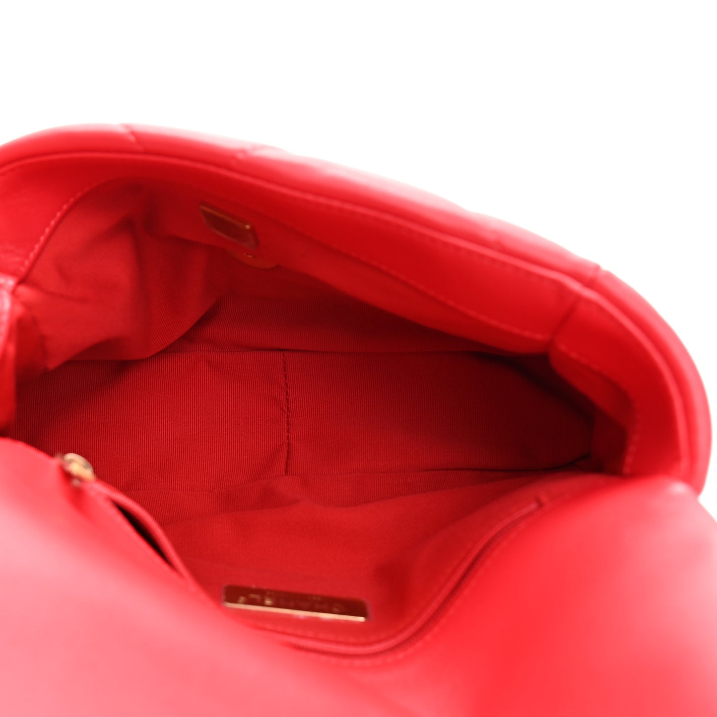 Lambskin Quilted Medium Chanel 19 Flap Red