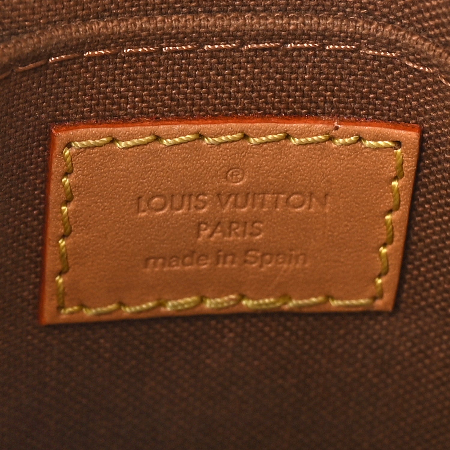 Louis Vuitton Monogram Petit Sac Plat 5 of 9