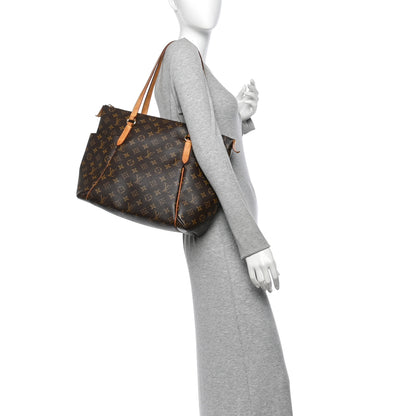 Louis Vuitton Monogram Totally MM 2 of 12