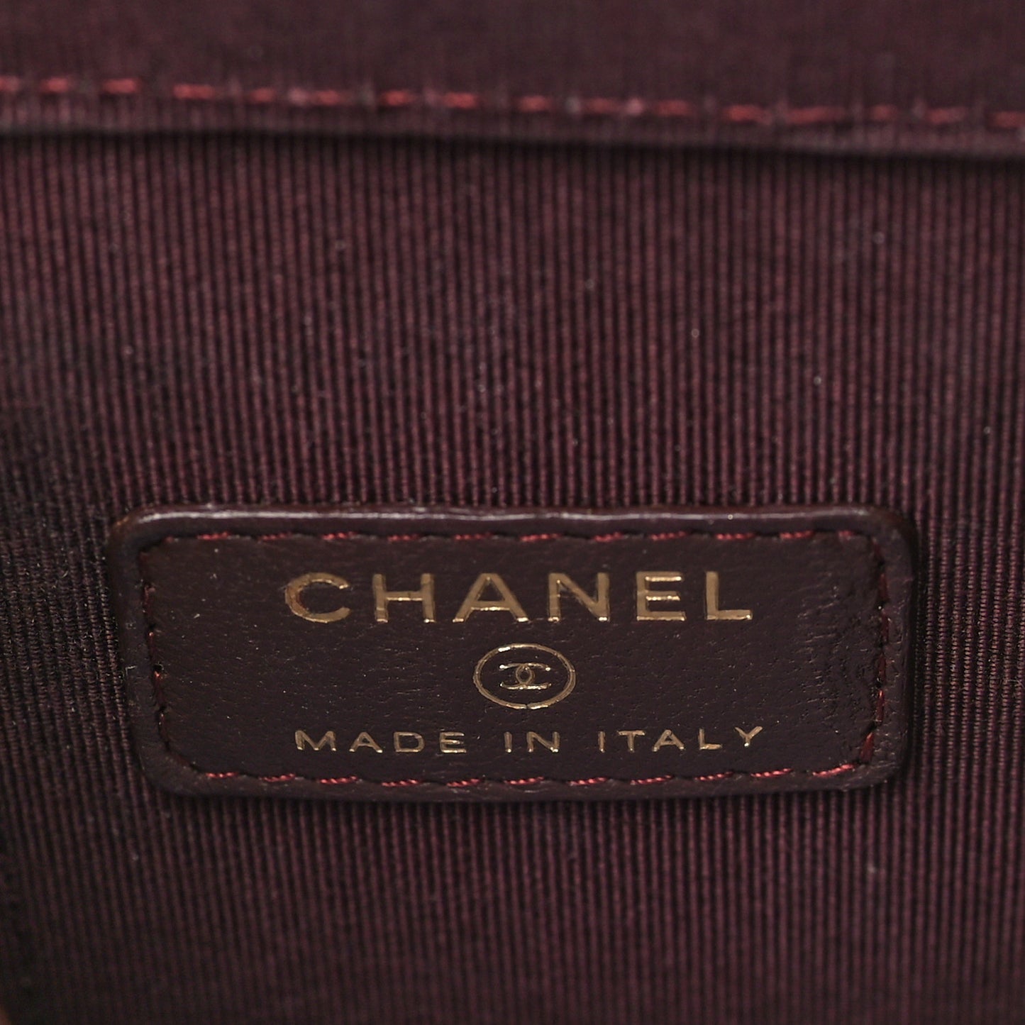 Lambskin Quilted Small Vertical Coco Beauty Vanity Case With Chain Black