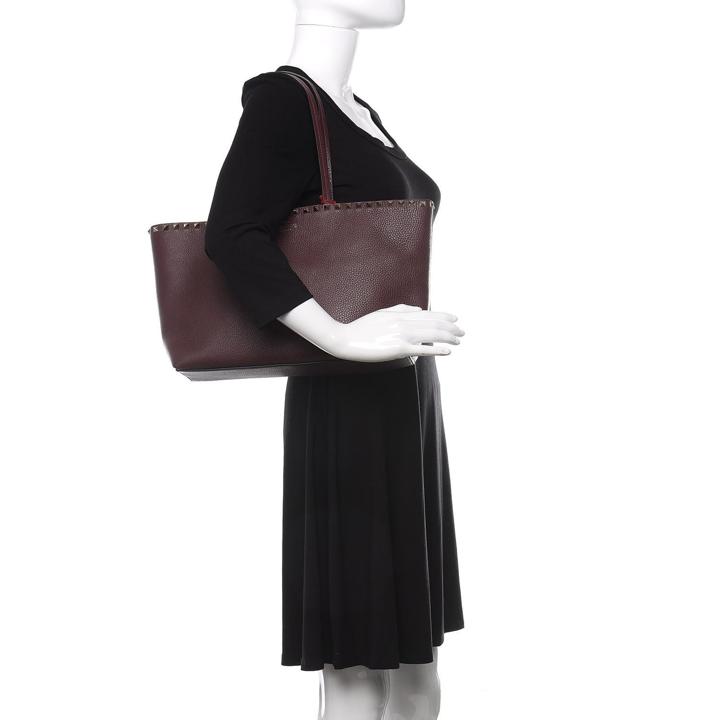 Grained Calfskin Small Rockstud Shoulder Tote Rubin