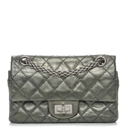 Chanel Metallic Aged Calfskin 2.55 Reissue 224 Flap Green 1 of 8