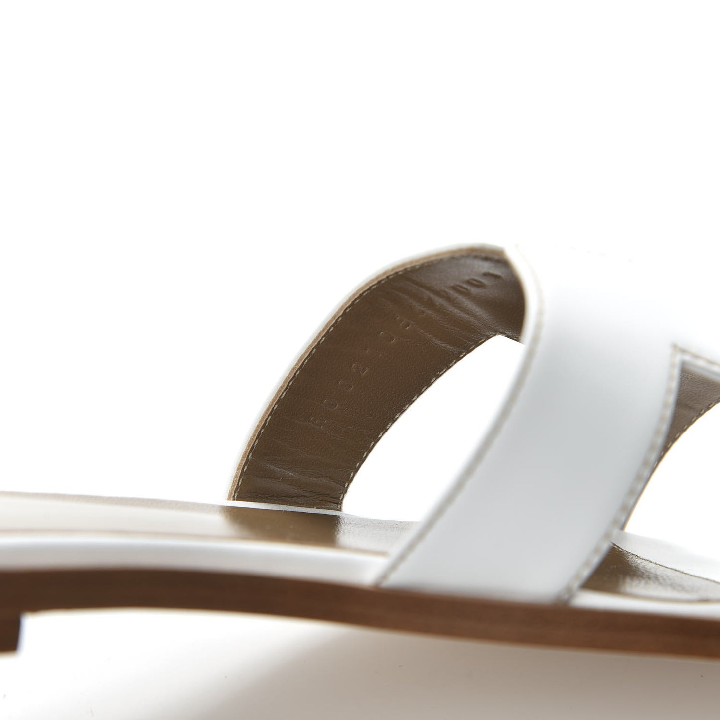 Box Calfskin Oran Sandals 39 White