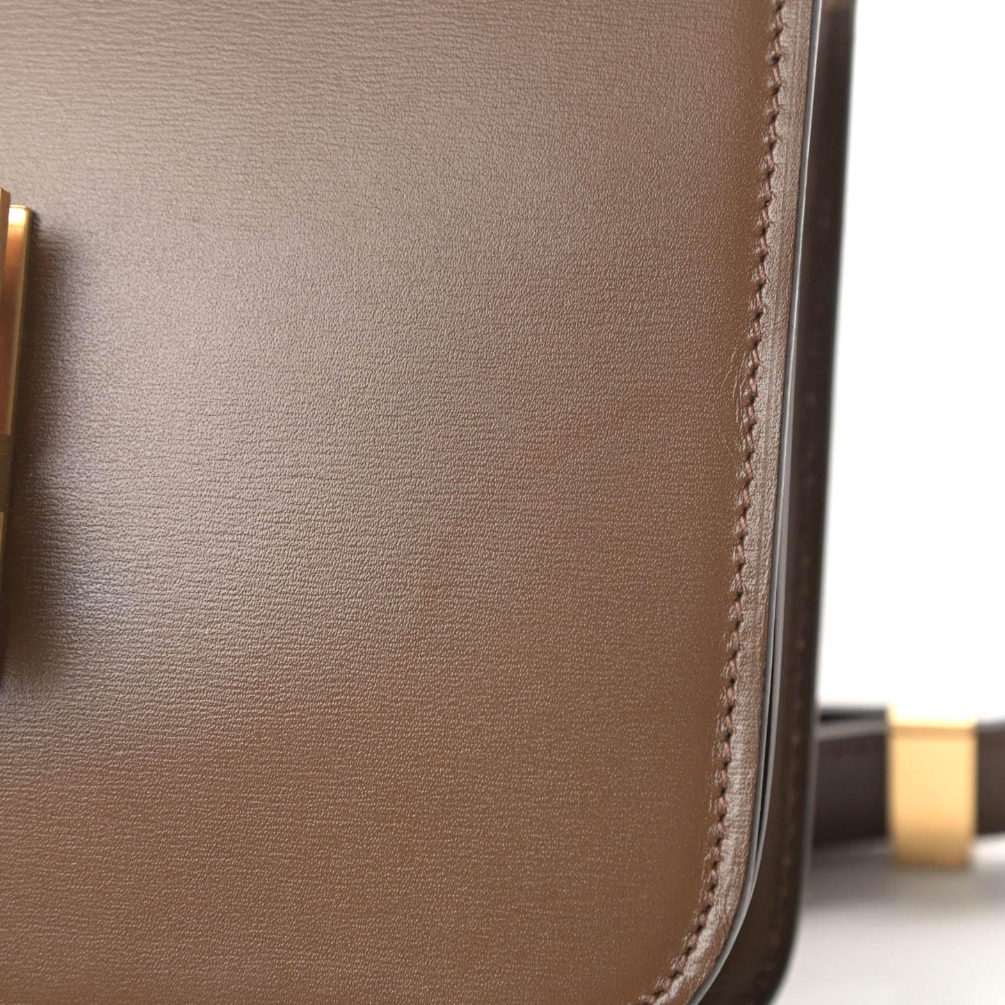 Box Calfskin Teen Classic Box Flap Bag Camel