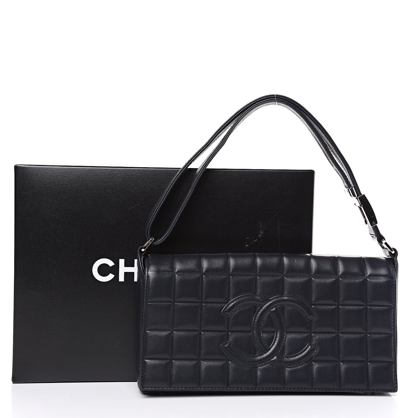 Lambskin Quilted CC Chocolate Bar Flap Navy