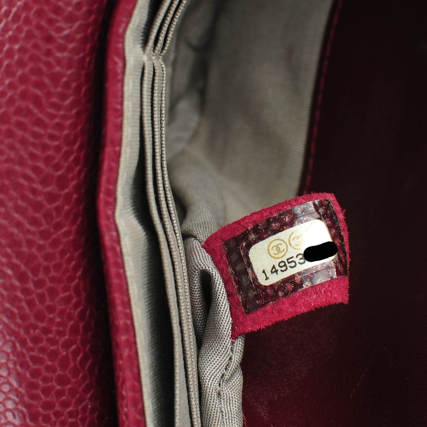 Caviar Half Moon Wallet On Chain WOC Dark Red