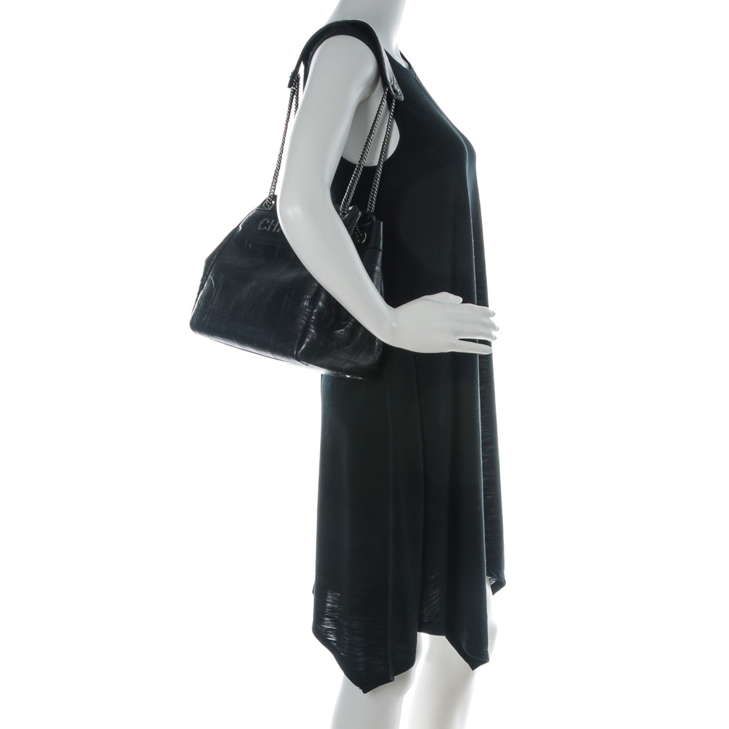 Lambskin Square Stitched Lax Accordion Shoulder Bag Black