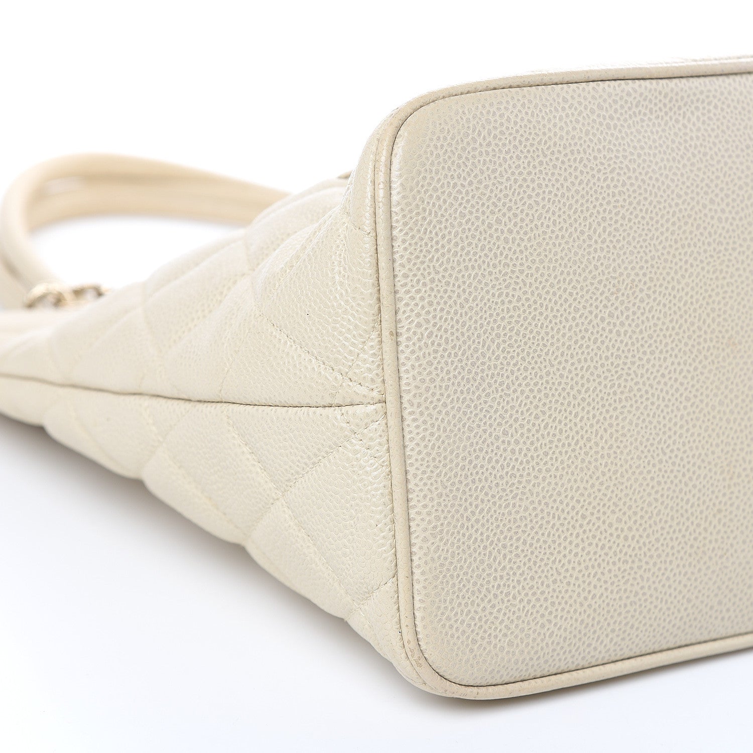 Chanel Caviar Quilted Medallion Tote Light Beige 7 of 17