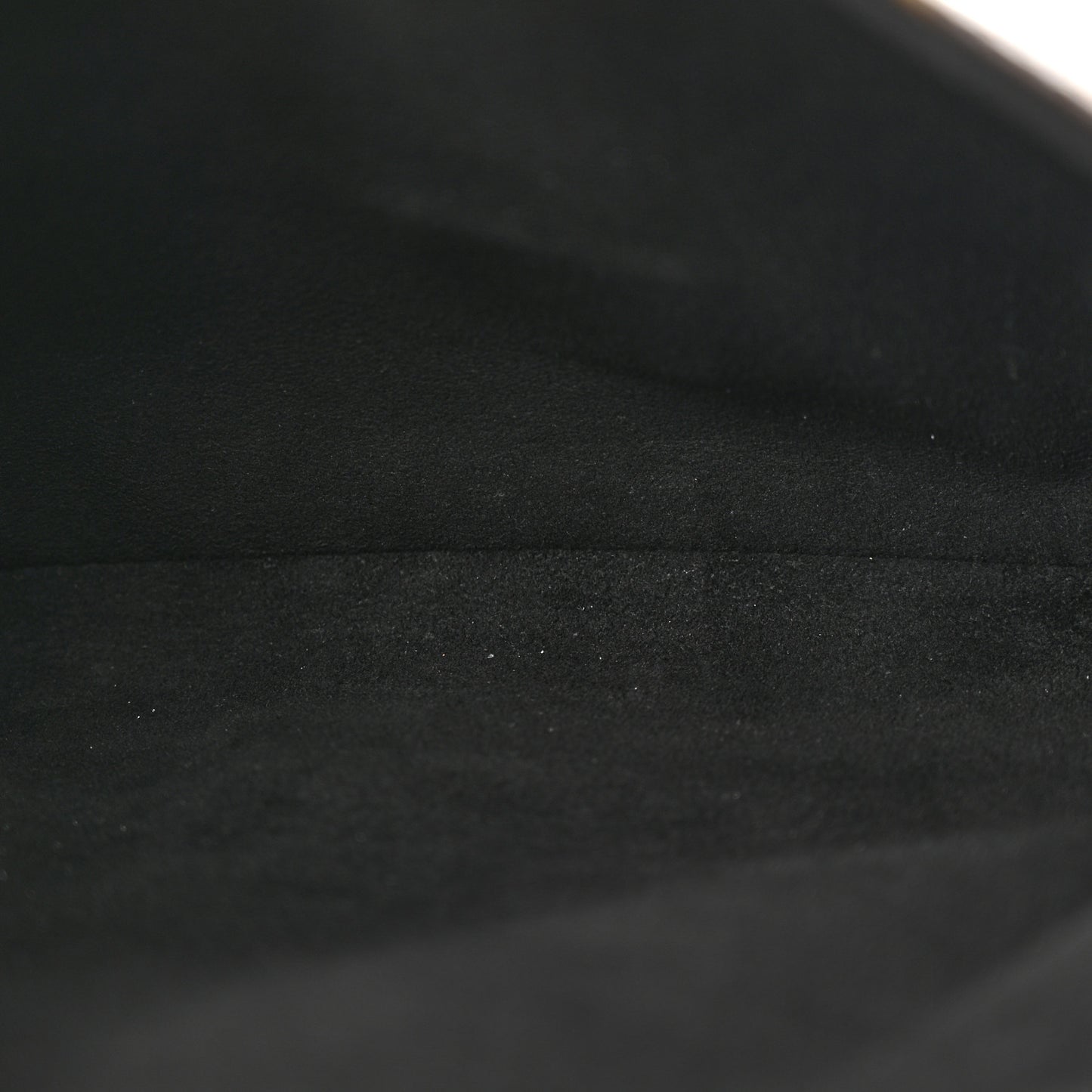 Reverse Monogram Pochette Metis