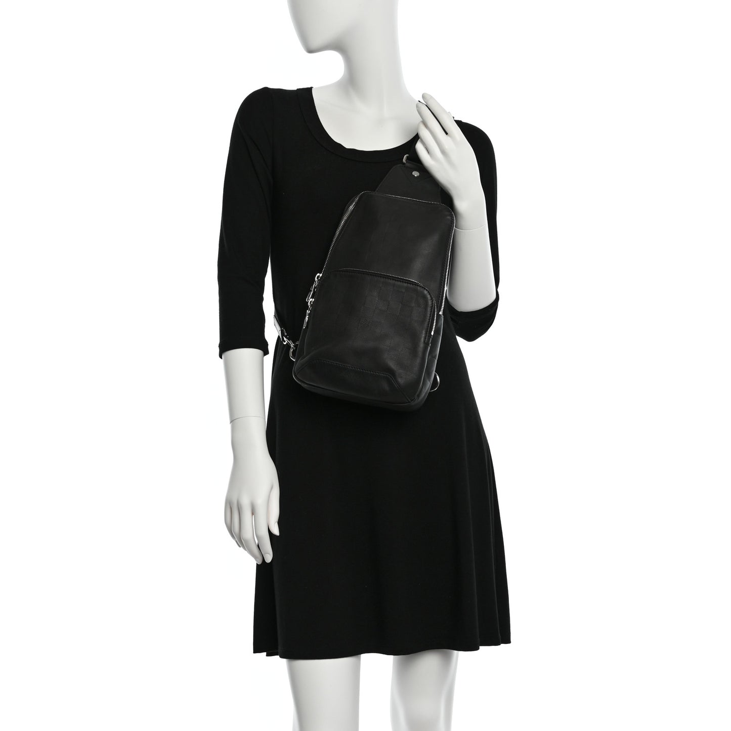 Damier Infini Avenue Sling Bag Onyx