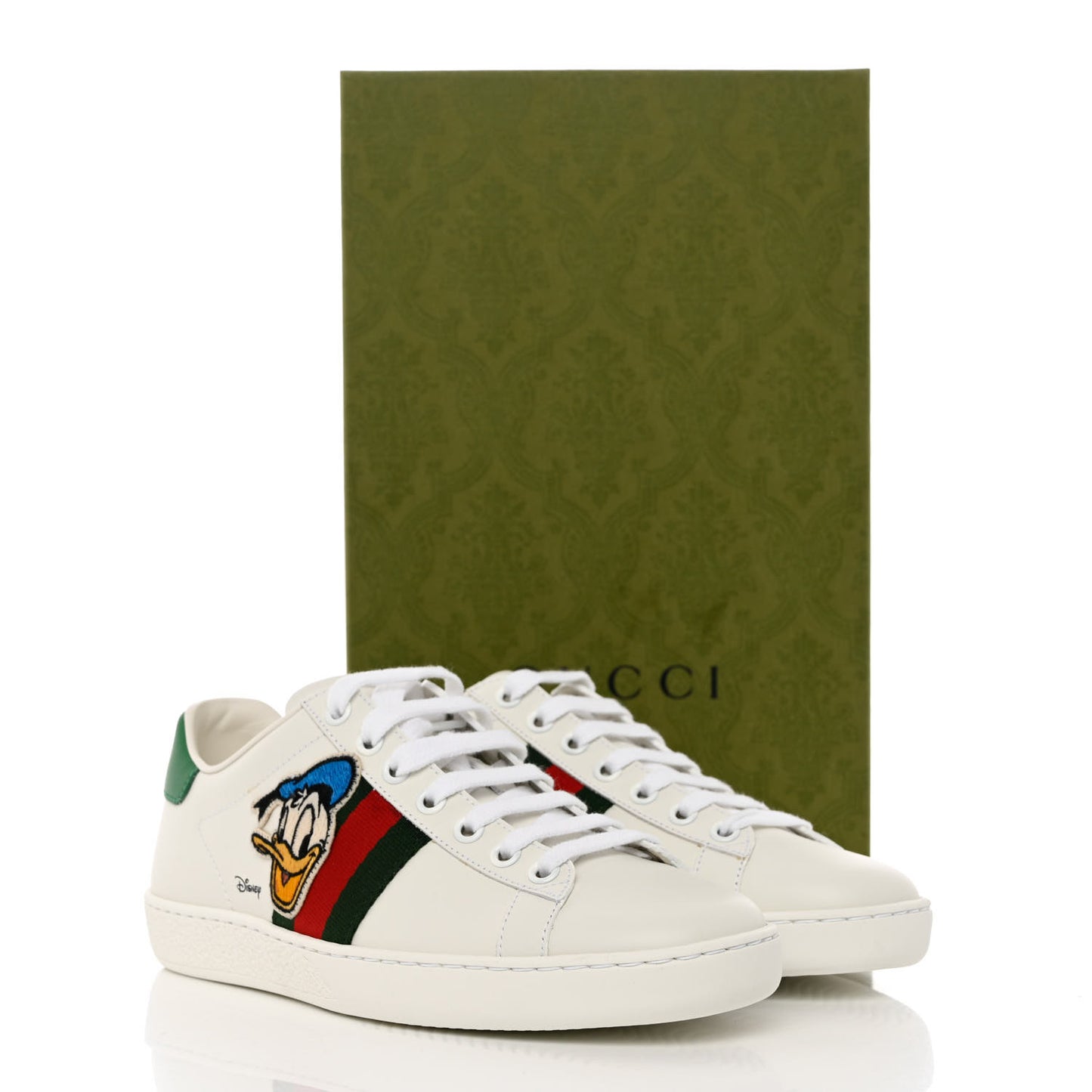 X DISNEY Calfskin Miro Soft Web Donald Duck Womens Ace Sneakers 35.5 White New Shamarock