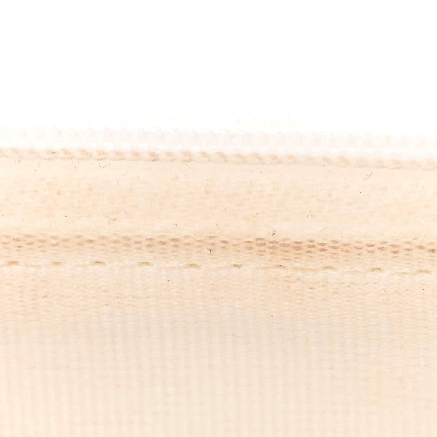 Caviar Quilted Camellia Clutch With Chain White