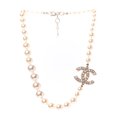 Chanel Graduated Pearl CC Short Necklace Gold 2 of 5