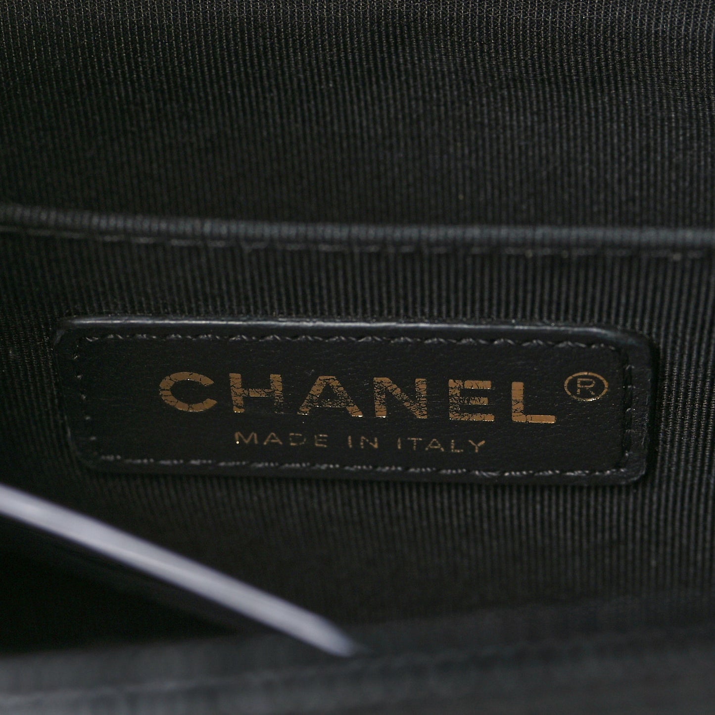 Caviar Quilted Medium Boy Flap Black
