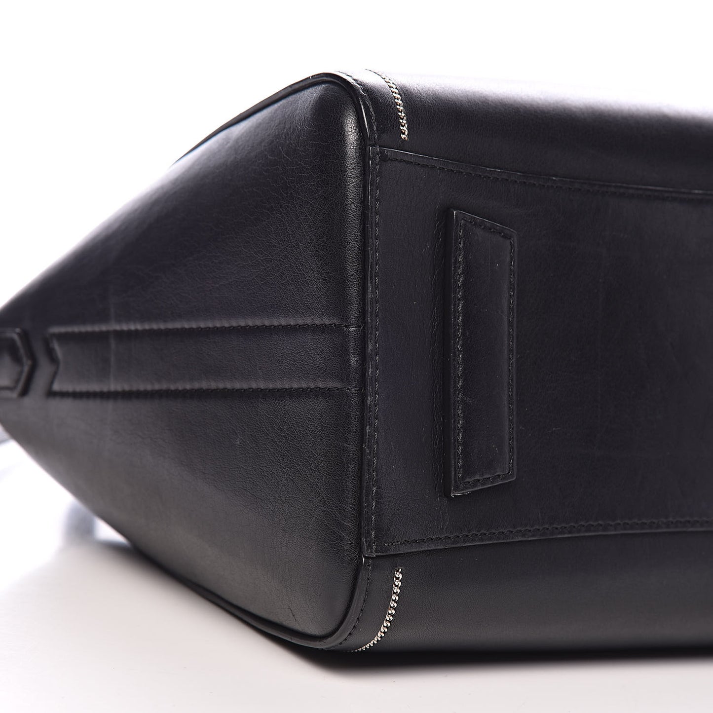 Buffed Calfskin Small Chain Antigona Black