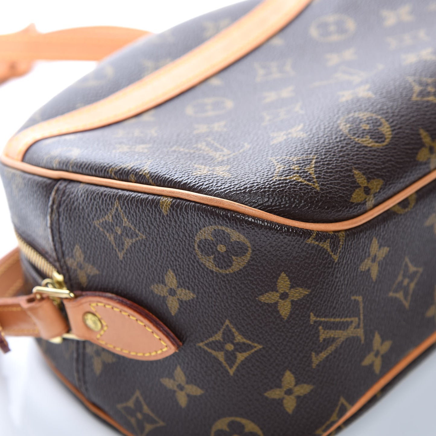 Monogram Blois