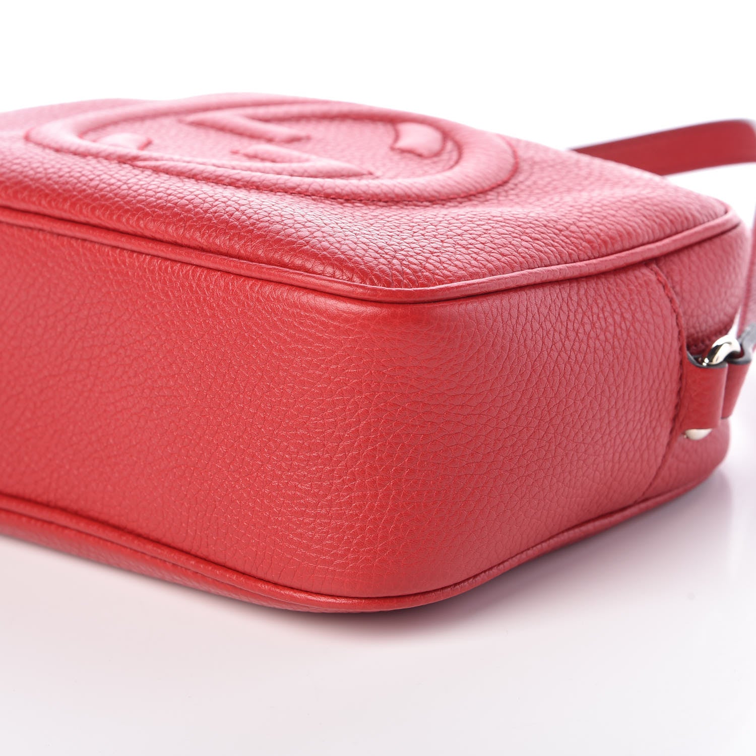 Gucci Pebbled Calfskin Small Soho Disco Bag Tabasco Red 6 of 9