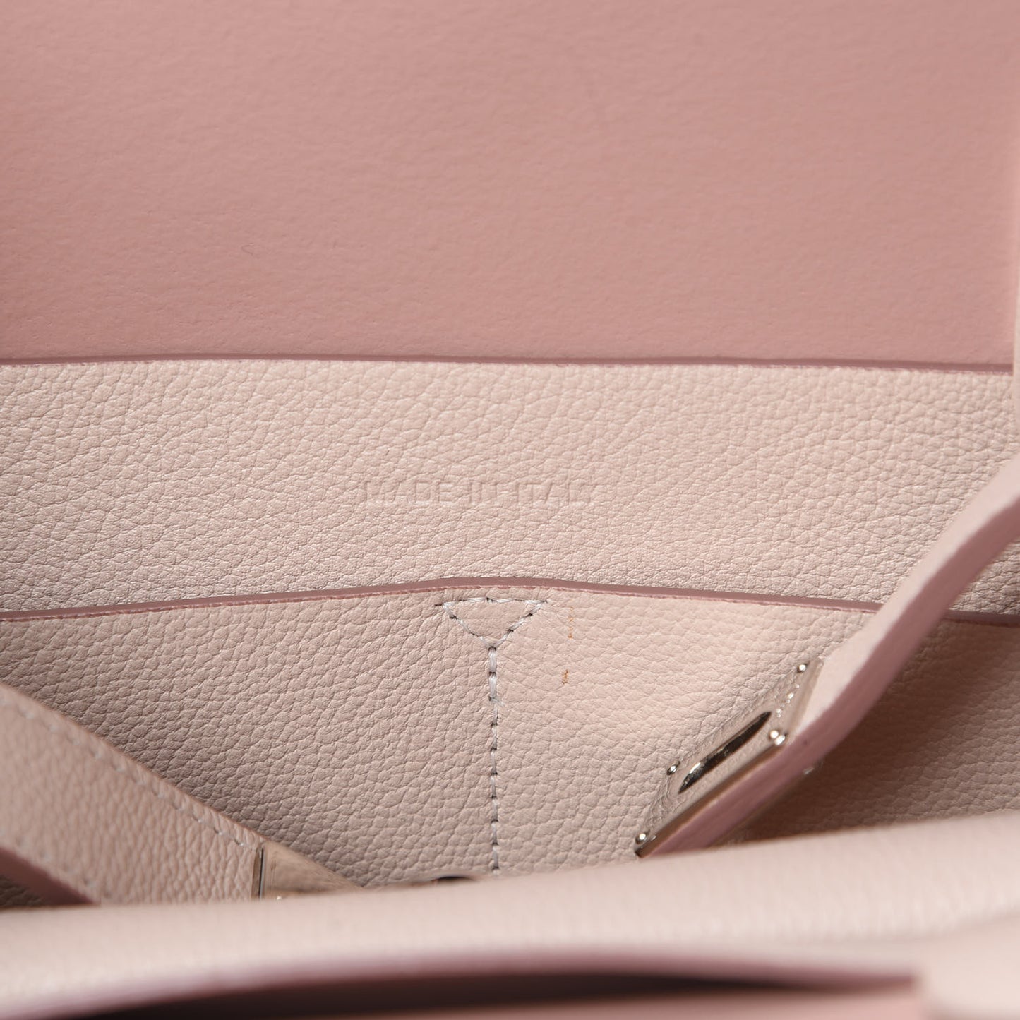 Supple Grained Calfskin Medium Open Bar Tote Rose Poudre