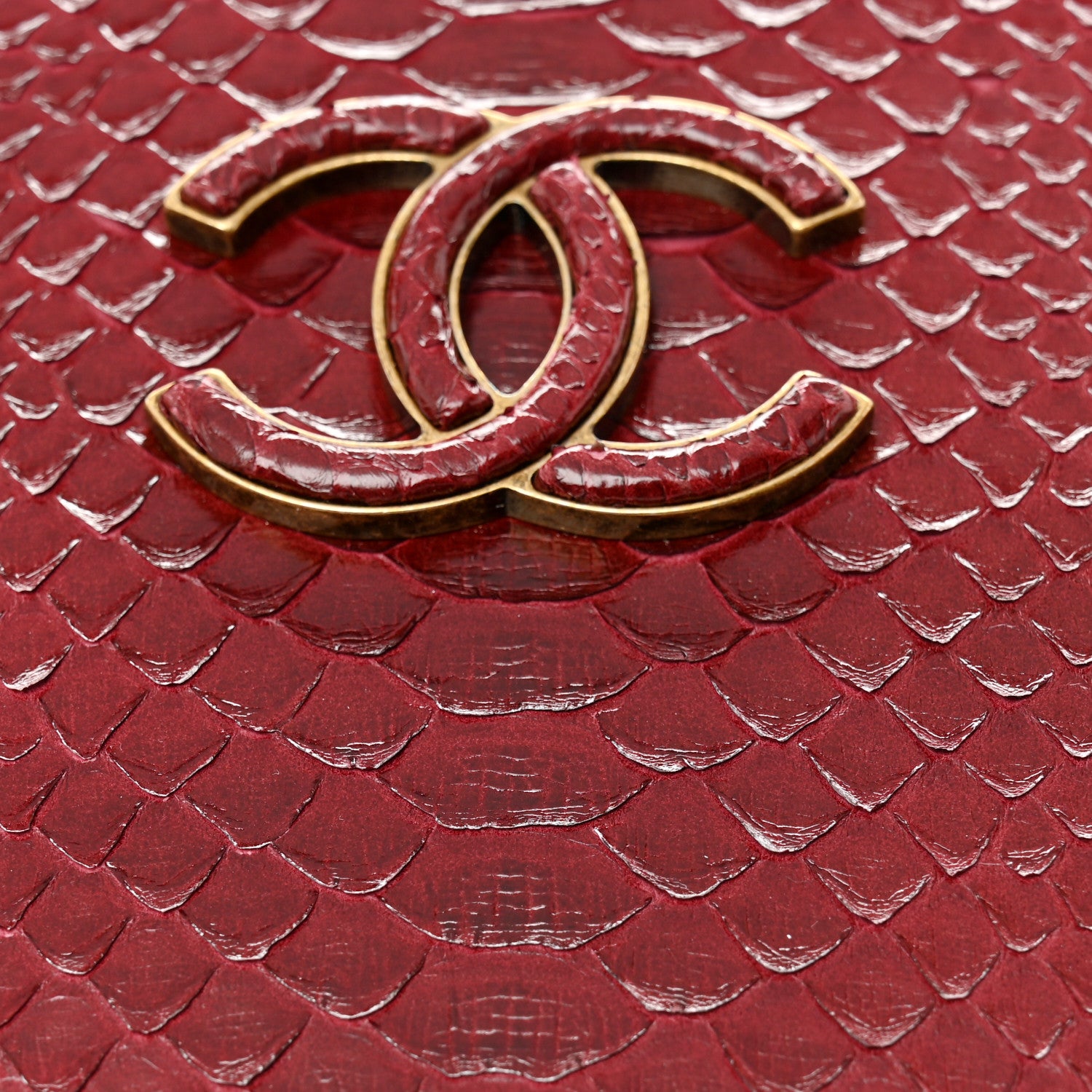 Chanel Snakeskin Calfskin Quilted Small Coco Curve Vanity Burgundy 13 of 14