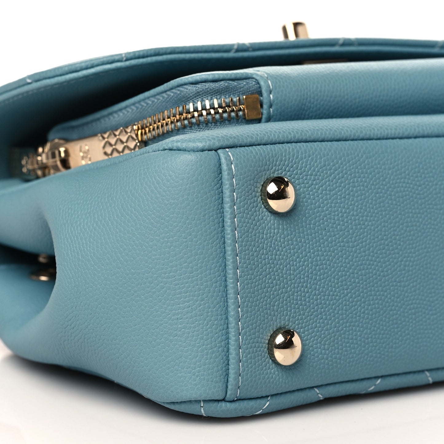 Caviar Quilted Small Business Affinity Flap Light Blue
