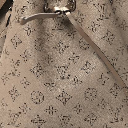 Louis Vuitton Mahina Muria Galet 7 of 10