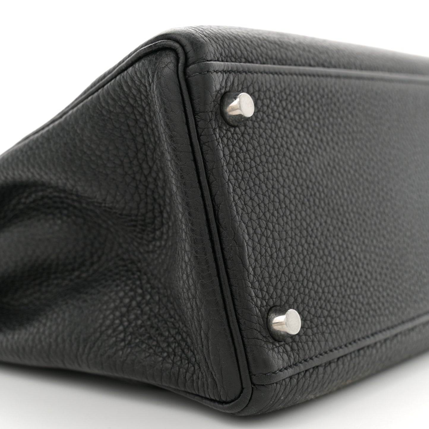 Taurillon Clemence Kelly Retourne 32 Black