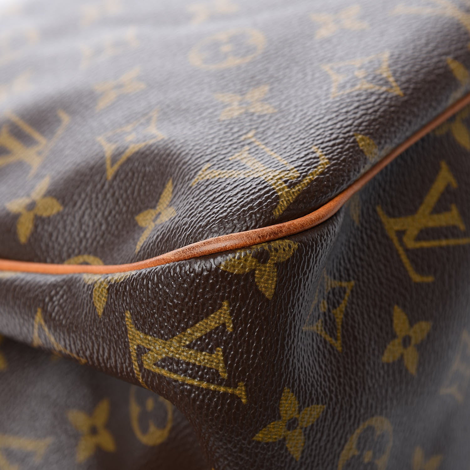 Louis Vuitton Monogram Batignolles Horizontal 10 of 14