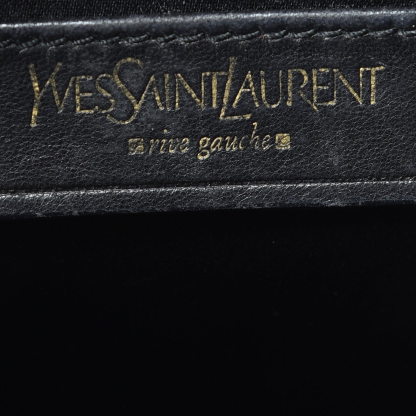 Calfskin Oversized Muse Black