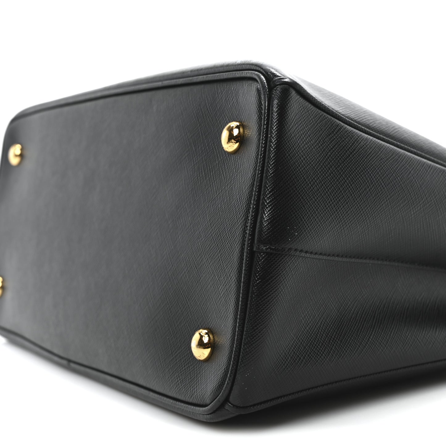 Saffiano Lux Medium Tote Black