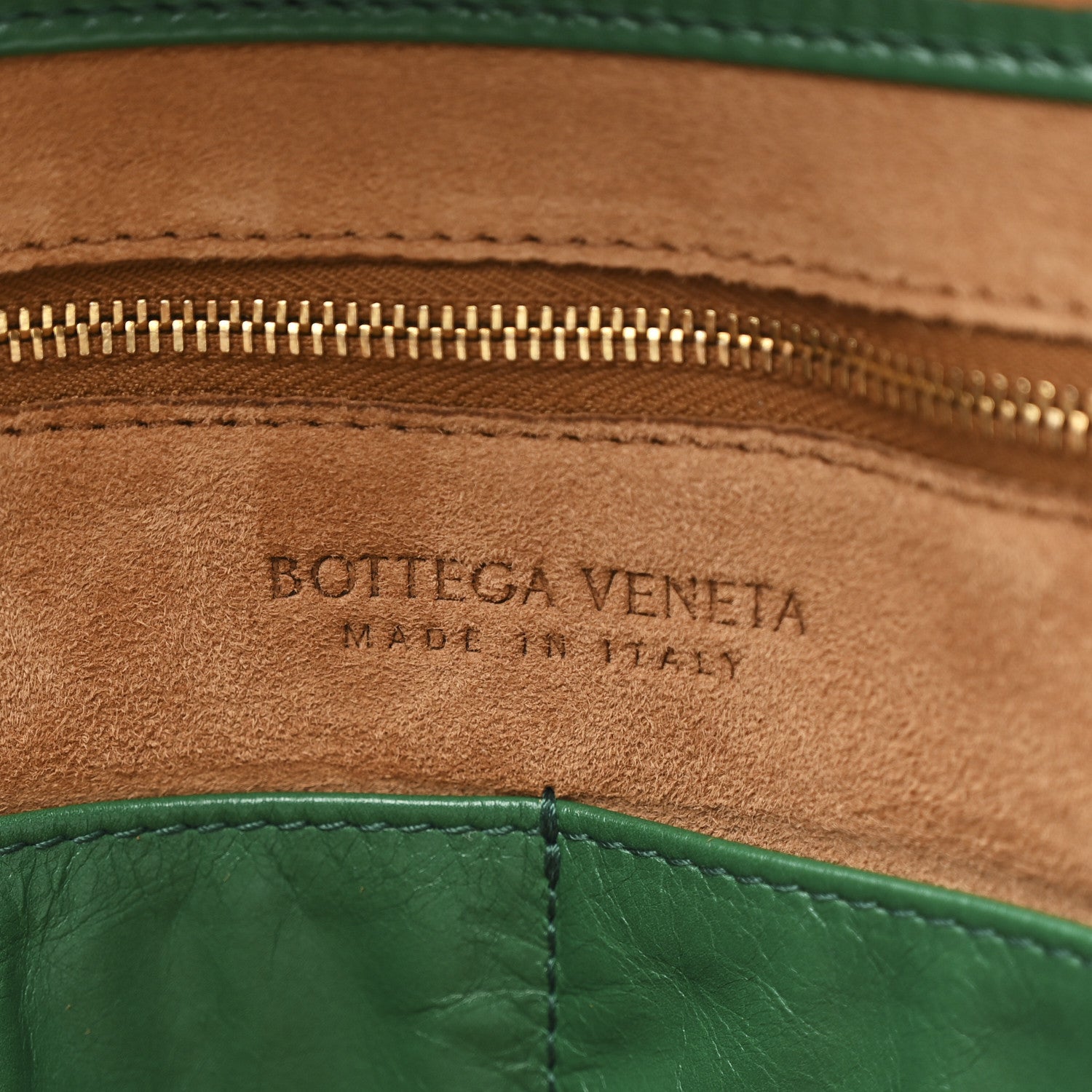 Bottega Veneta Paper Calfskin Maxi Intrecciato Medium Arco Slouch Racing Green 6 of 10