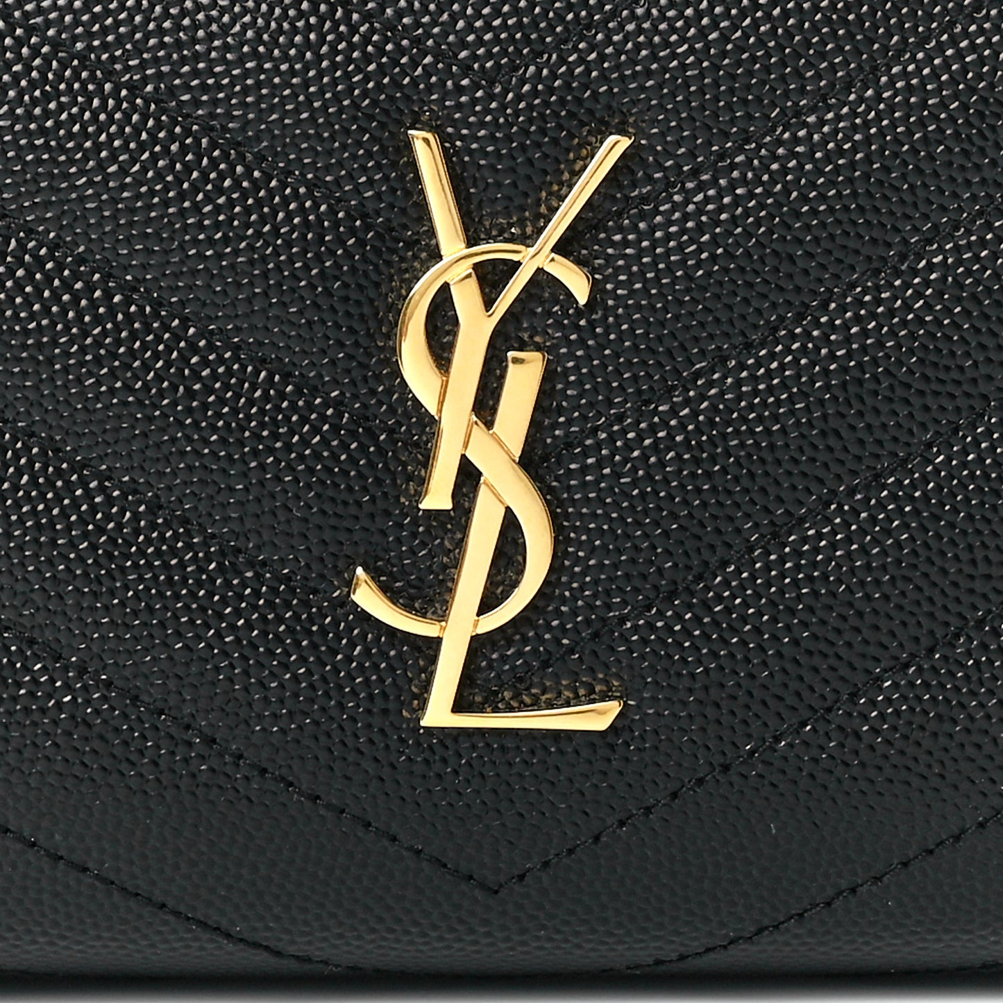 Grain De Poudre Matelasse Chevron Monogram Compact Zip Around Wallet Black