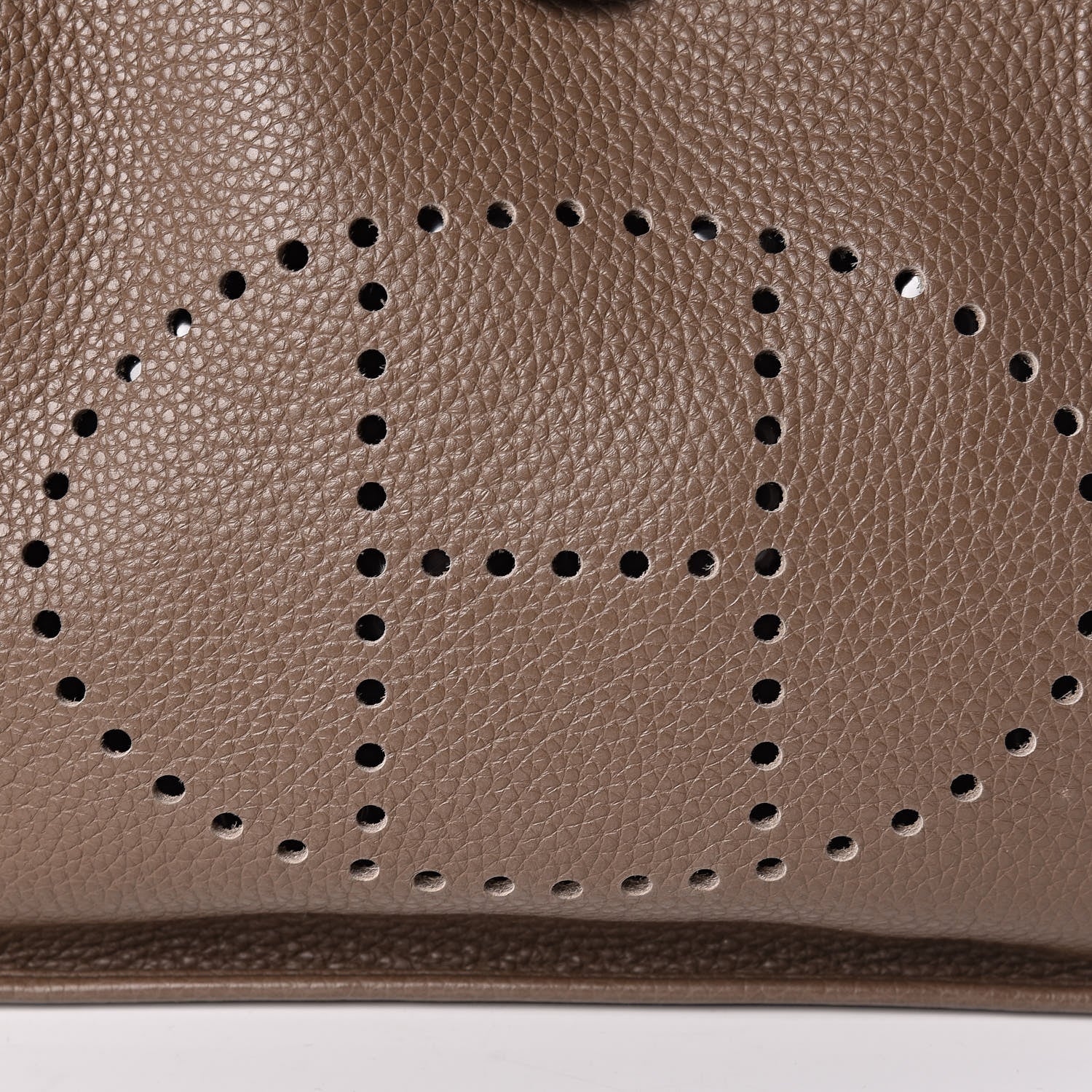 Hermes Taurillon Clemence Evelyne III PM Etoupe 13 of 14