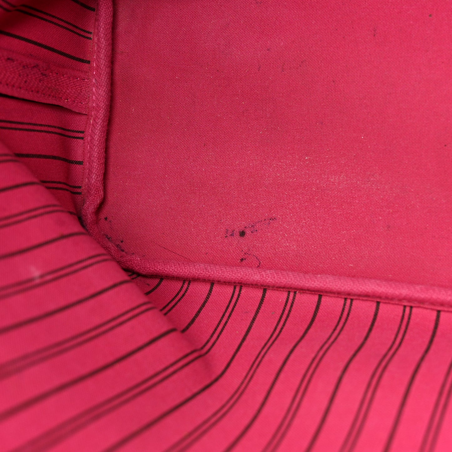 Monogram Neo Neverfull MM Pivoine