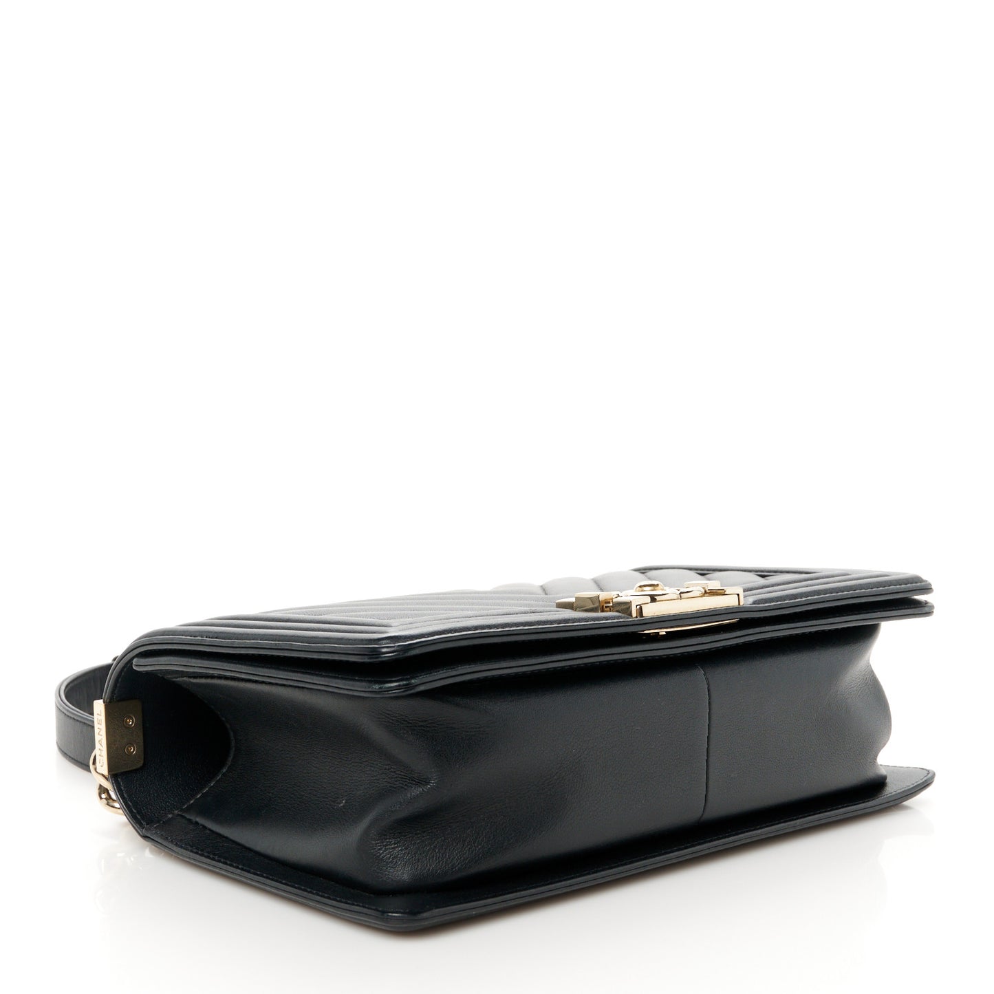 Calfskin Chevron Quilted Medium Boy Flap Black