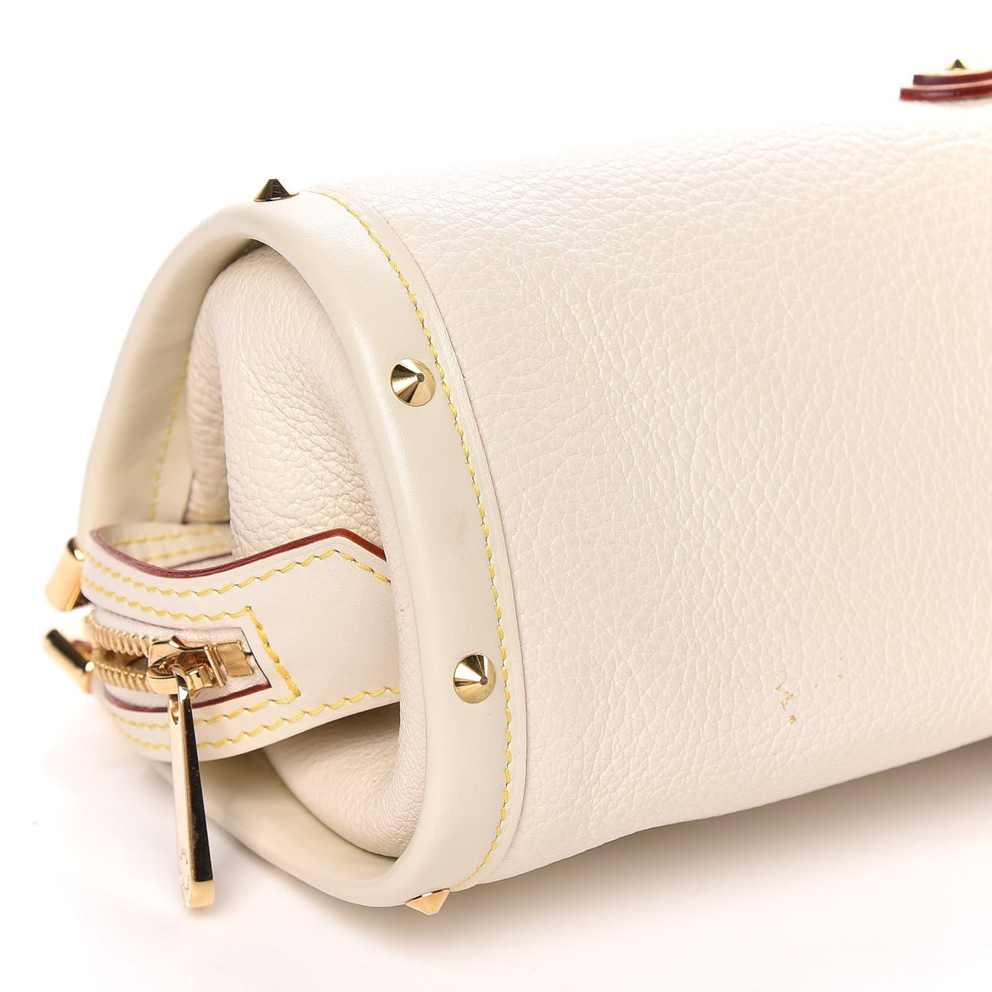 Suhali L Epanoui PM White
