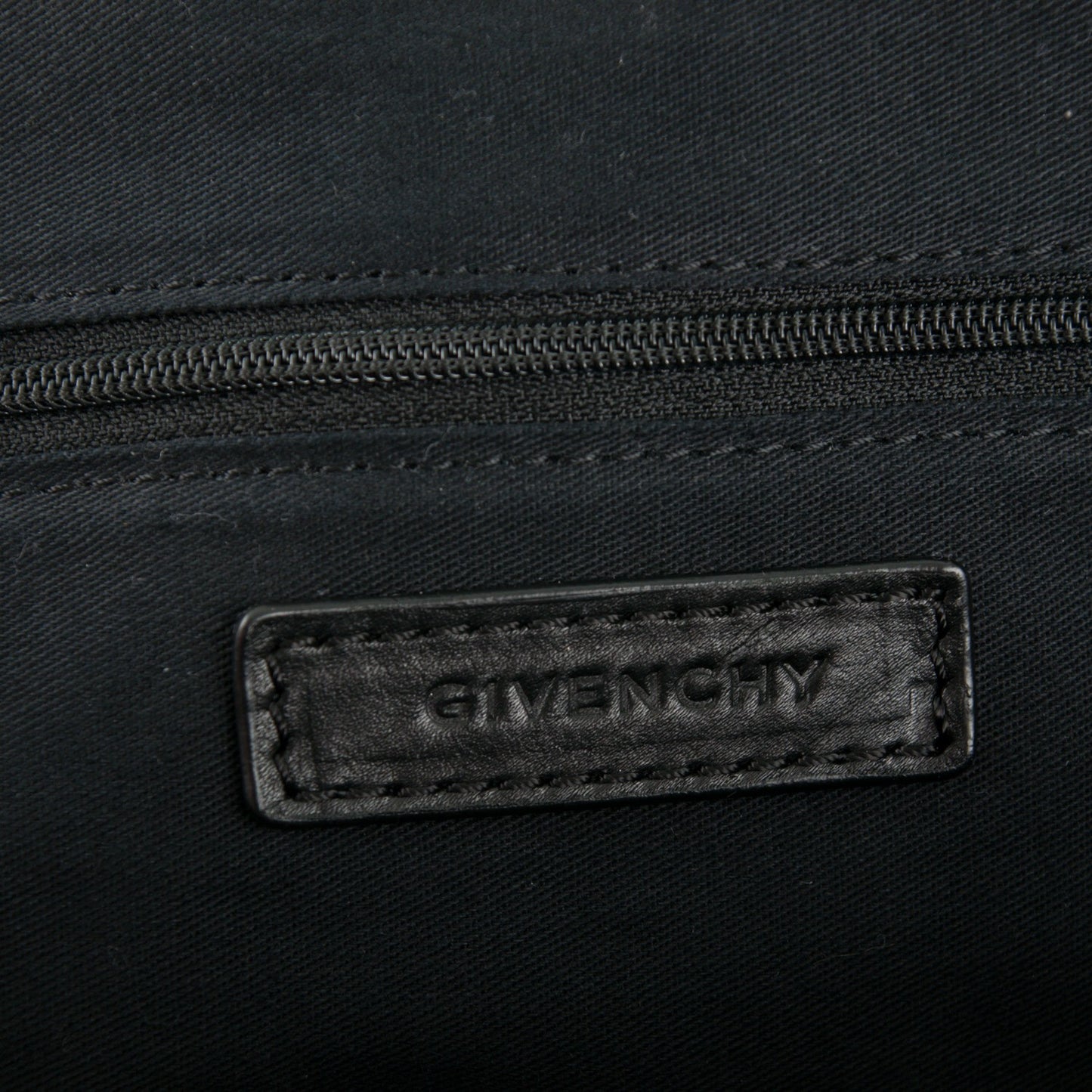 Calfskin Cable Embossed Medium Nightingale Black